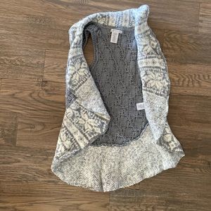 MAX STUDIO kids gray fuzzy vest